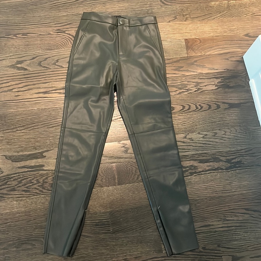 Zara leather pants size XS